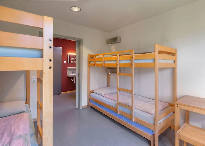 Youth Auberge de jeunesse *